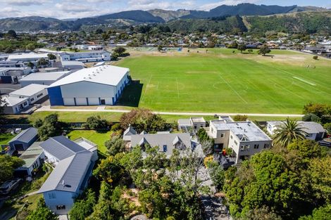 Photo of property in 45 Margaret Road, Raumati Beach, Paraparaumu, 5032