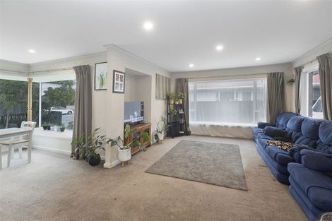 Photo of property in 79 Woolley Street, Avondale, Christchurch, 8061