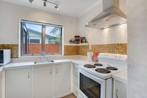 Photo of property in 185 Amberley Avenue, Highbury, Palmerston North, 4412