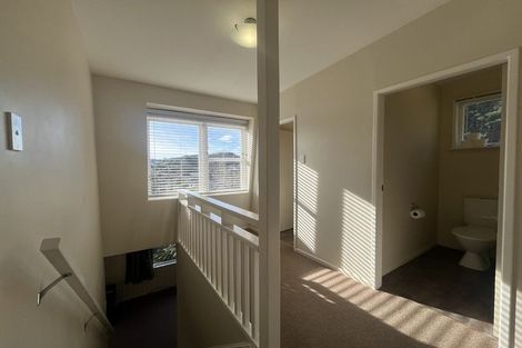 Photo of property in 82 Moeraki Road, Maoribank, Upper Hutt, 5018