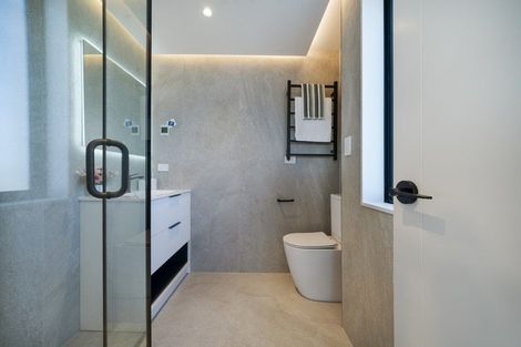 Photo of property in 31a Wallace Road, Mangere Bridge, Auckland, 2022