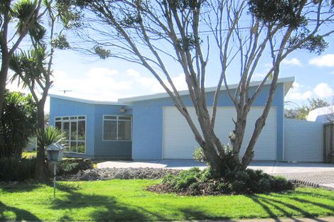 Photo of property in 35 Pah Road, Onerahi, Whangarei, 0110