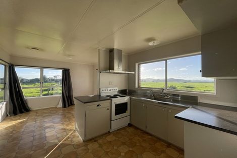 Photo of property in 1607 Pouto Road, Te Kopuru, 0391