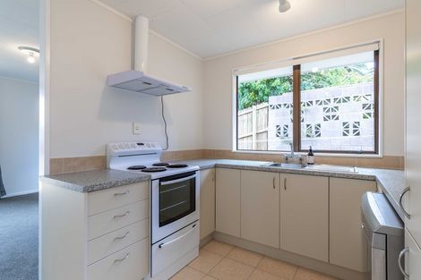 Photo of property in 2/900a Mount Eden Road, Three Kings, Auckland, 1024