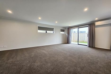 Photo of property in 30a Ken Douglas Drive, Aotea, Porirua, 5024