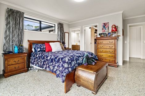 Photo of property in 9 Goddard Way, Sawyers Bay, Port Chalmers, 9023