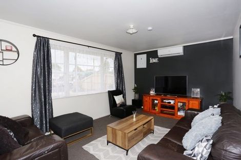 Photo of property in 14 Greenhaven Avenue, Opaheke, Papakura, 2113