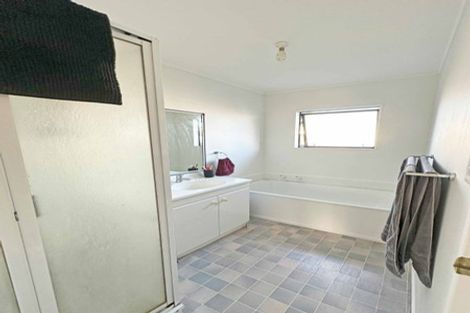 Photo of property in 24a Lloyd Drive, Nawton, Hamilton, 3200