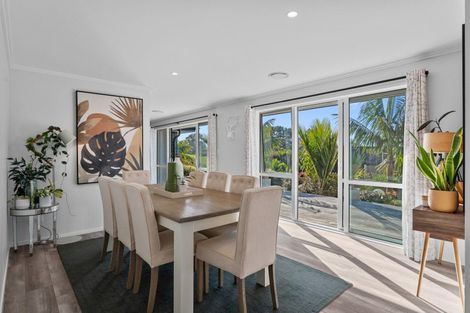 Photo of property in 9 Livery Lane, Taupaki, Henderson, 0782