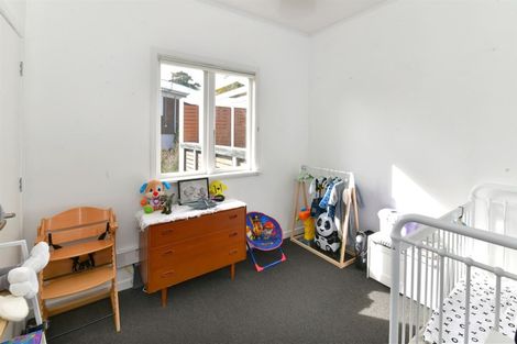 Photo of property in 2/911 Whangaparaoa Road, Manly, Whangaparaoa, 0930