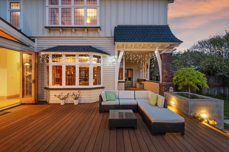 Photo of property in 73 Fisher Avenue, Beckenham, Christchurch, 8023