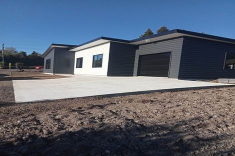 Photo of property in 4a Chatham Street, Waihola, Milton, 9073