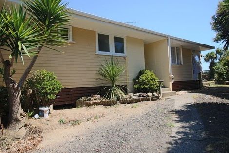 Photo of property in 38 Huia Street, Waiuku, 2123