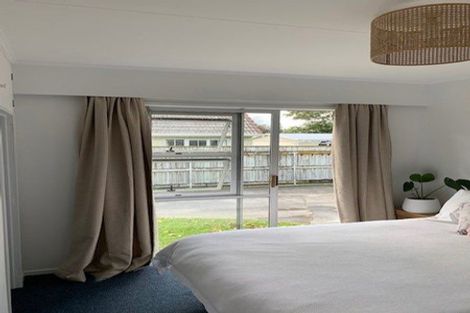 Photo of property in 53 John F Kennedy Drive, Milson, Palmerston North, 4414