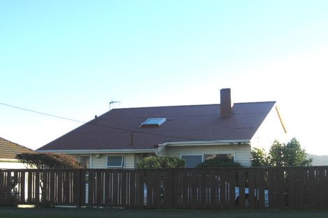 Photo of property in 26 Miranda Street, Cannons Creek, Porirua, 5024
