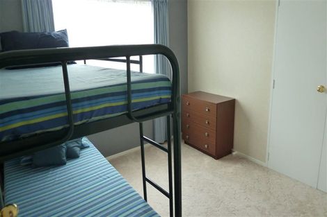 Photo of property in 2 Harris Place, Ngatea, 3503