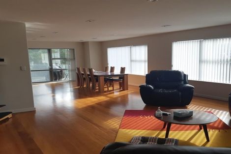 Photo of property in 8c Castleton Drive, Howick, Auckland, 2014