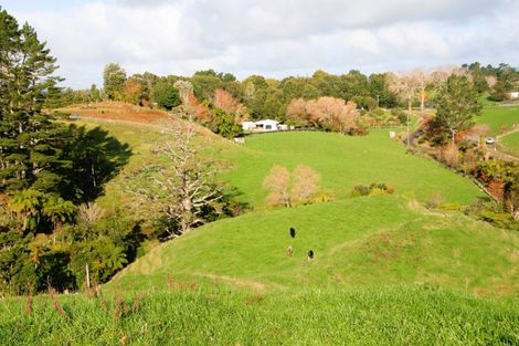 Photo of property in 562 Frankley Road, Hurworth, New Plymouth, 4371