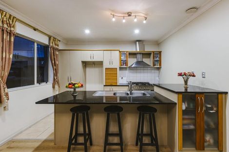 Photo of property in 12 Janway Avenue, Flat Bush, Auckland, 2016