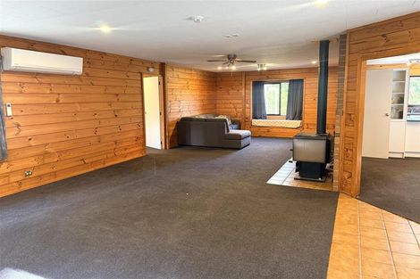 Photo of property in 18 Maori Creek Road, Marsden, Greymouth, 7872