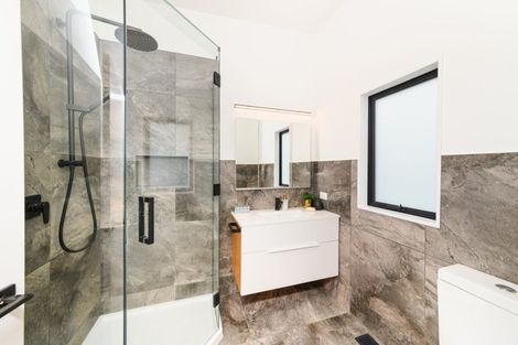 Photo of property in 125 Cashmere Drive, Fitzherbert, Palmerston North, 4410