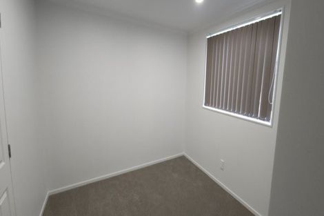 Photo of property in 8 Nykki Place, Papakura, 2110