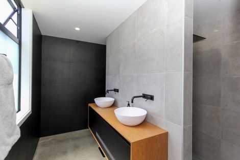 Photo of property in 3 Kotare Drive, Waiwhakaiho, New Plymouth, 4312