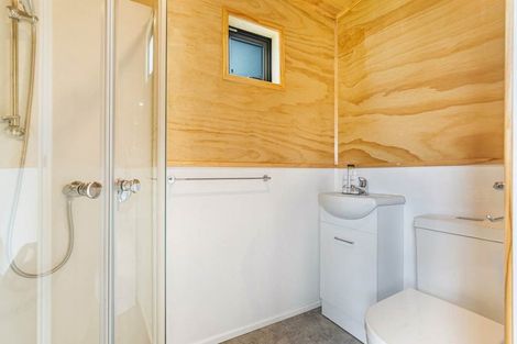 Photo of property in 74 Ladies Mile, Manly, Whangaparaoa, 0930