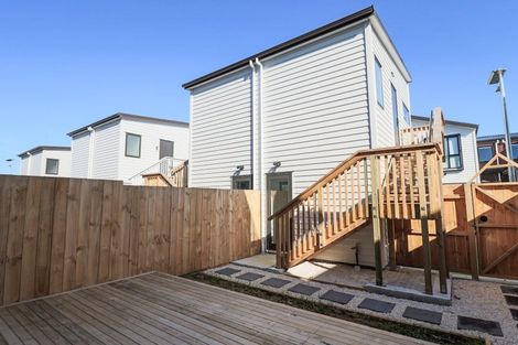 Photo of property in 10 Tukauri Place, Papakura, 2110