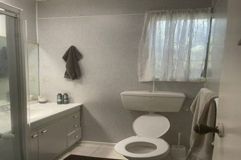 Photo of property in The Stables, 5/9 August Place, Greenlane, Auckland, 1061