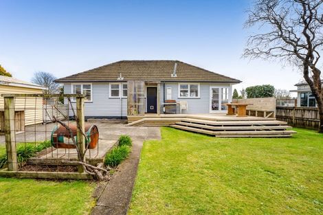 Photo of property in 11 Konini Street, Inglewood, 4330