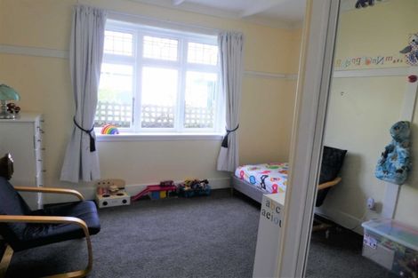 Photo of property in 38 North Parade, Richmond, Christchurch, 8013