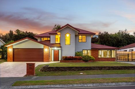 Photo of property in 14 Bowman Place, Whitby, Porirua, 5024