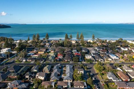 Photo of property in 28a Elizabeth Street, Orewa, 0931