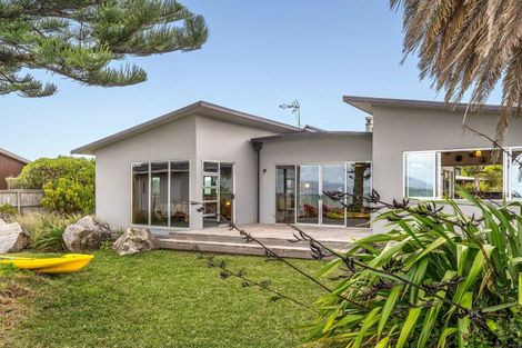 Photo of property in 136 Stafford Drive, Ruby Bay, Mapua, 7005