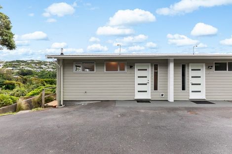 Photo of property in 3 Brydon Way, Paparangi, Wellington, 6037