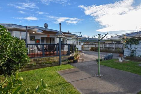 Photo of property in 240 High Street North, Carterton, 5713