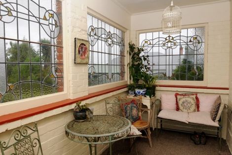 Photo of property in 1 Parsonage Road, Waimate, 7924