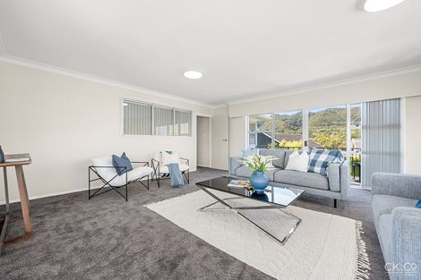 Photo of property in 5 Ferretti Grove, Avalon, Lower Hutt, 5011