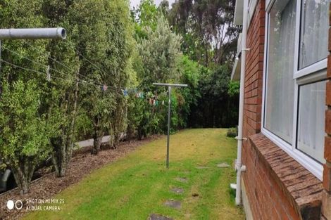Photo of property in 23 Chedworth Drive, Glenfield, Auckland, 0629
