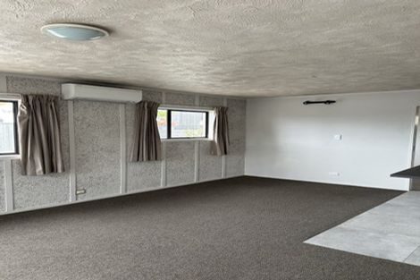 Photo of property in 20 Widmore Drive, Massey, Auckland, 0614