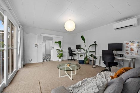 Photo of property in 1/22 Saltburn Road, Milford, Auckland, 0620