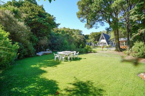 Photo of property in 30 Rakiura Parade, Otatara, Invercargill, 9879