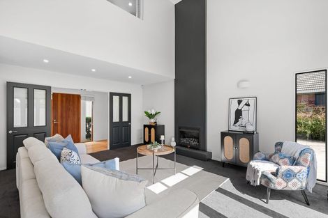 Photo of property in 76 Maidstone Road, Ilam, Christchurch, 8041