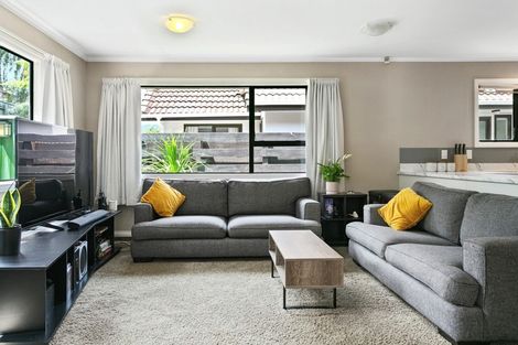 Photo of property in 2/128 Te Heuheu Street, Taupo, 3330