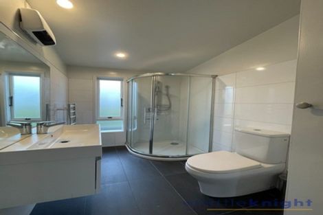 Photo of property in 3/43 Fendalton Road, Fendalton, Christchurch, 8014