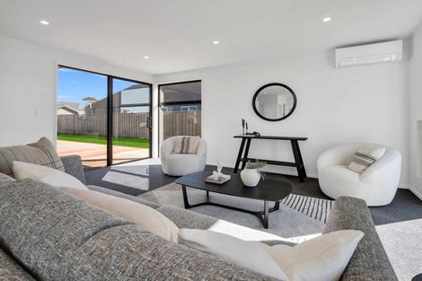 Photo of property in 2 Dynes Road, Rolleston, 7615