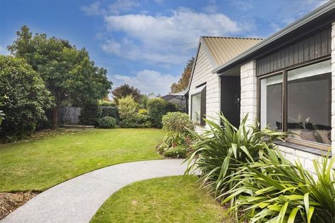 Photo of property in 464 Avonhead Road, Avonhead, Christchurch, 8042