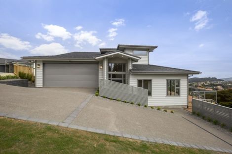 Photo of property in 143 Endeavour Drive, Whitby, Porirua, 5024