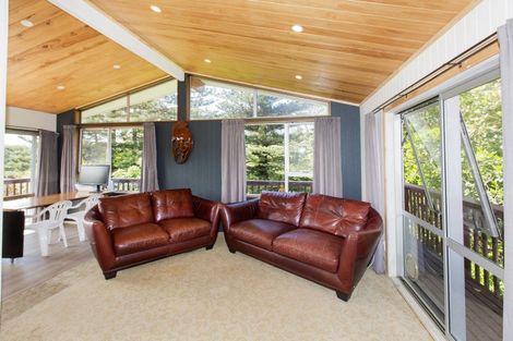 Photo of property in 476 Rehutai Road, Baylys Beach, Dargaville, 0377